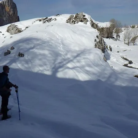 Casa De La Montana Turistico *