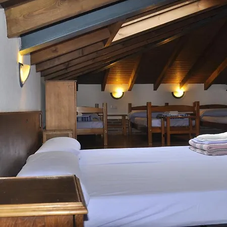 Casa De La Montana Turistico Avín