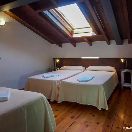 Casa De La Montana Turistico Country house Avin