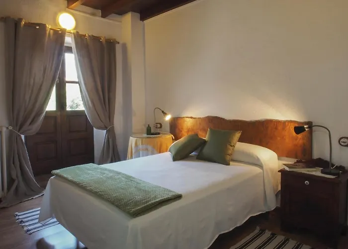 Casa De La Montaña Turístico Casa rural Avín