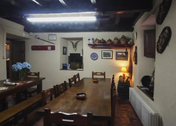 Casa De La Montaña Turístico * Avín