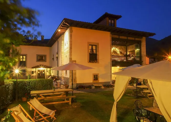 Casa De La Montaña Turístico * Avín