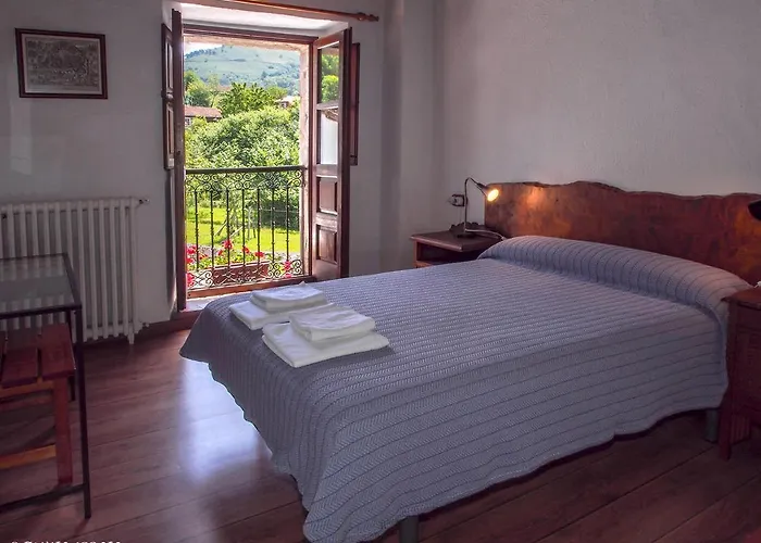 Casa rural Casa De La Montaña Turístico Avín